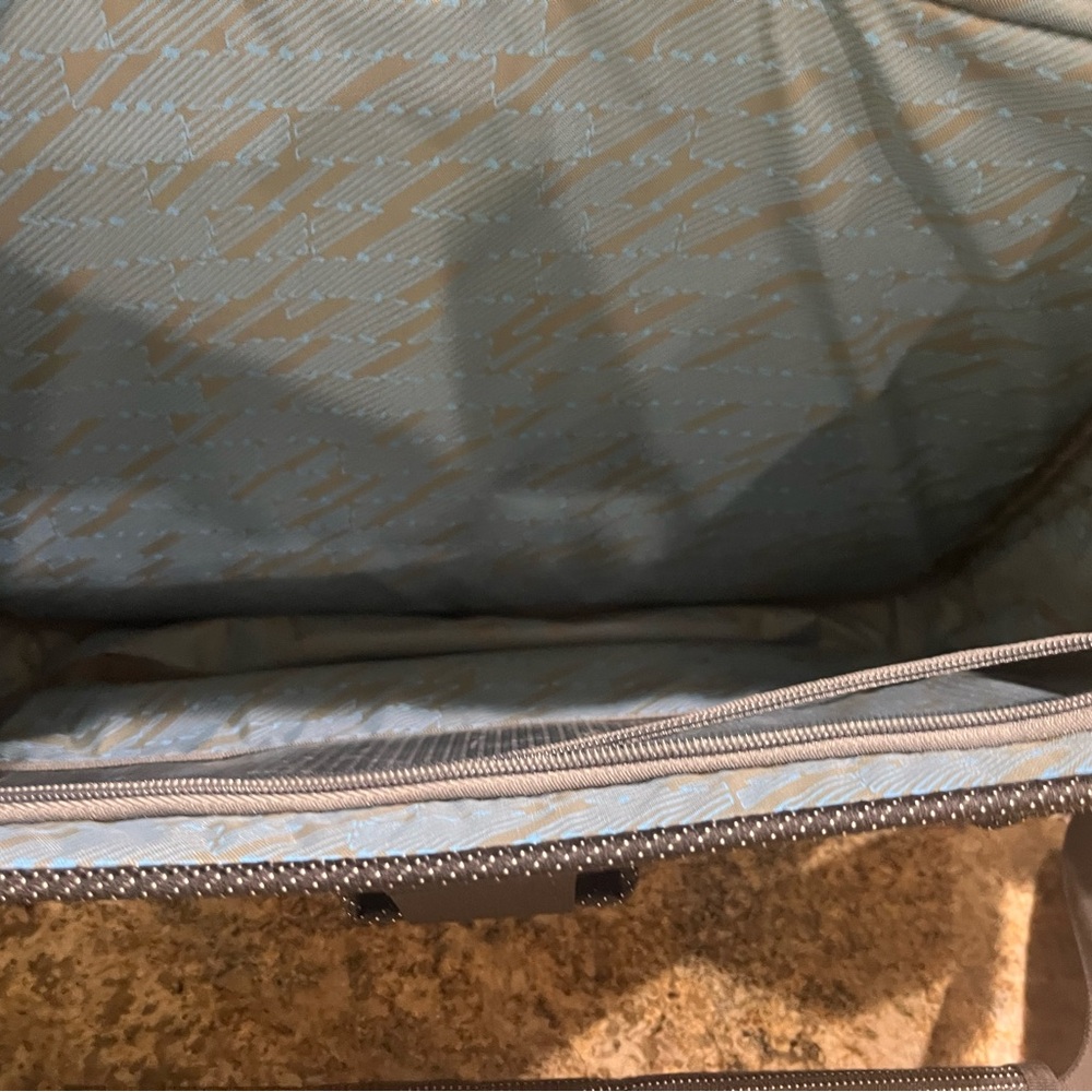 THULE LAPTOP/MESSENGER BAG/CROSSBODY - Picture 4 of 7